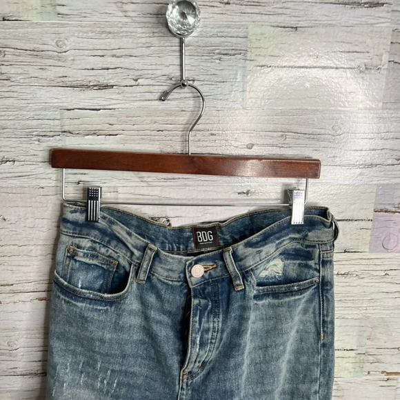 BDG Straight & Narrow High Rise Destroyed Straight Ankle Jeans Size 29 - Picture 4 of 8